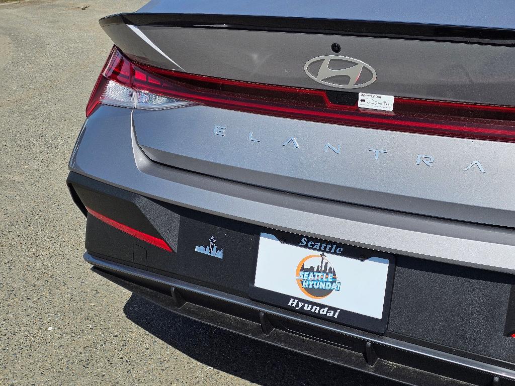 new 2025 Hyundai ELANTRA HEV car, priced at $27,467