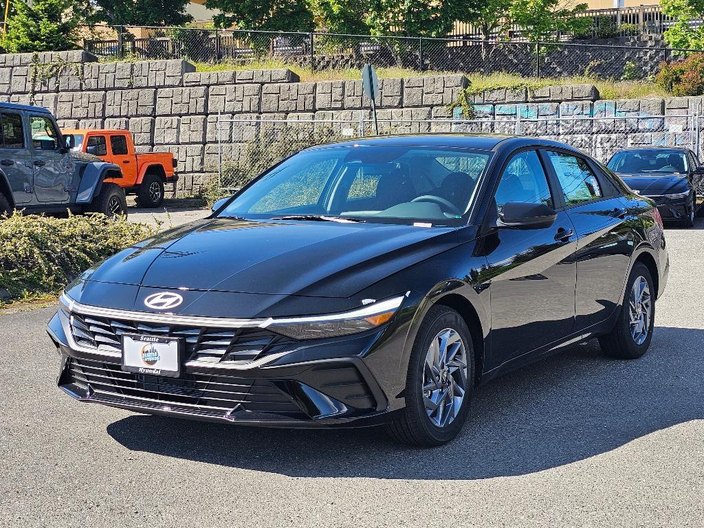 new 2025 Hyundai ELANTRA HEV car, priced at $24,490