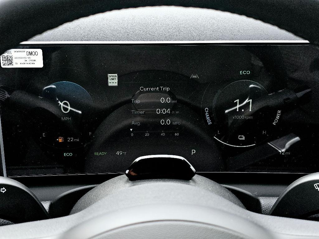 new 2025 Hyundai TUCSON Hybrid car, priced at $37,112