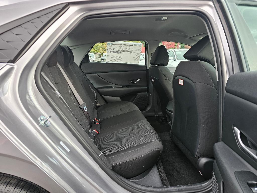 new 2025 Hyundai Elantra car, priced at $21,513