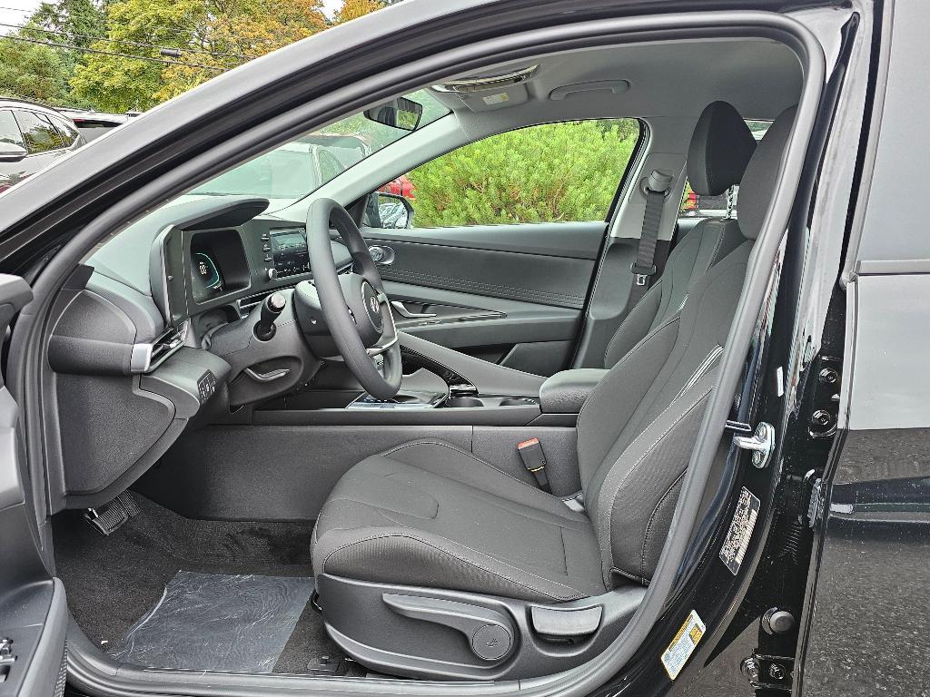 new 2025 Hyundai ELANTRA HEV car, priced at $23,028