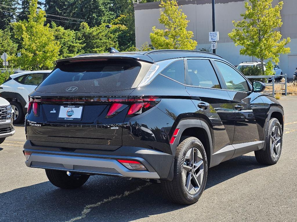 new 2025 Hyundai Tucson car, priced at $28,415