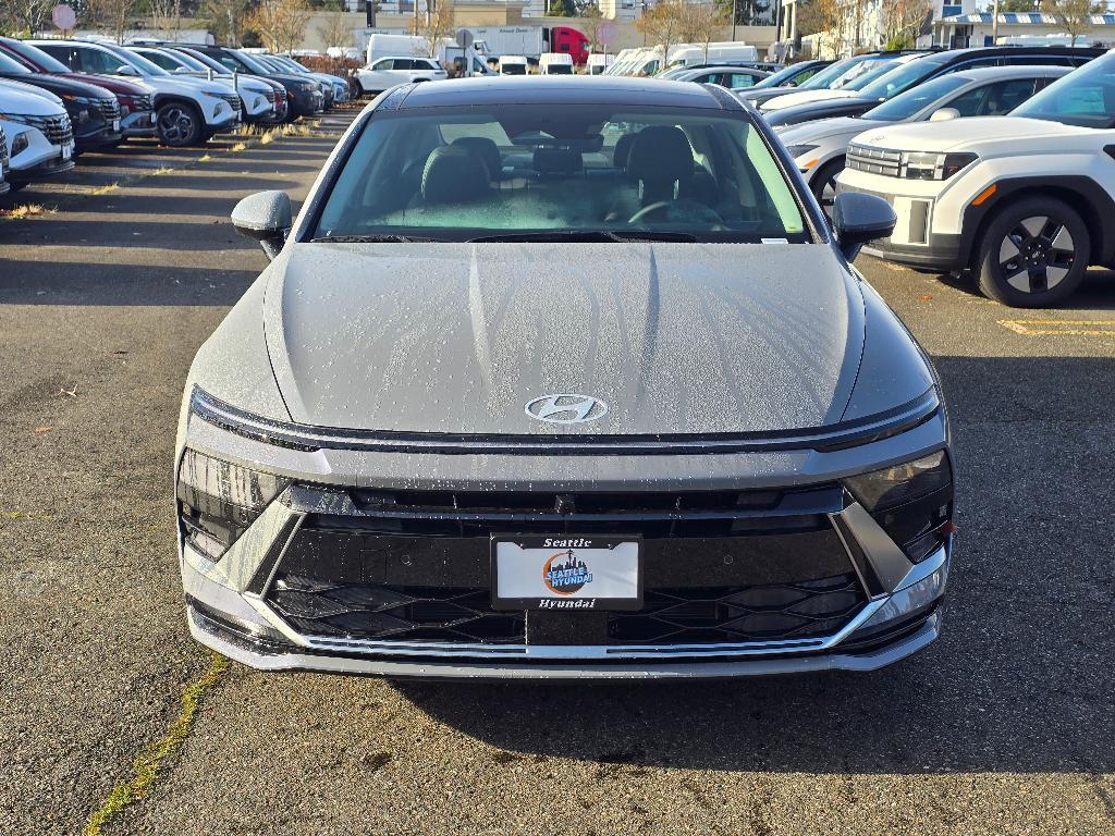 new 2025 Hyundai Sonata Hybrid car, priced at $38,380