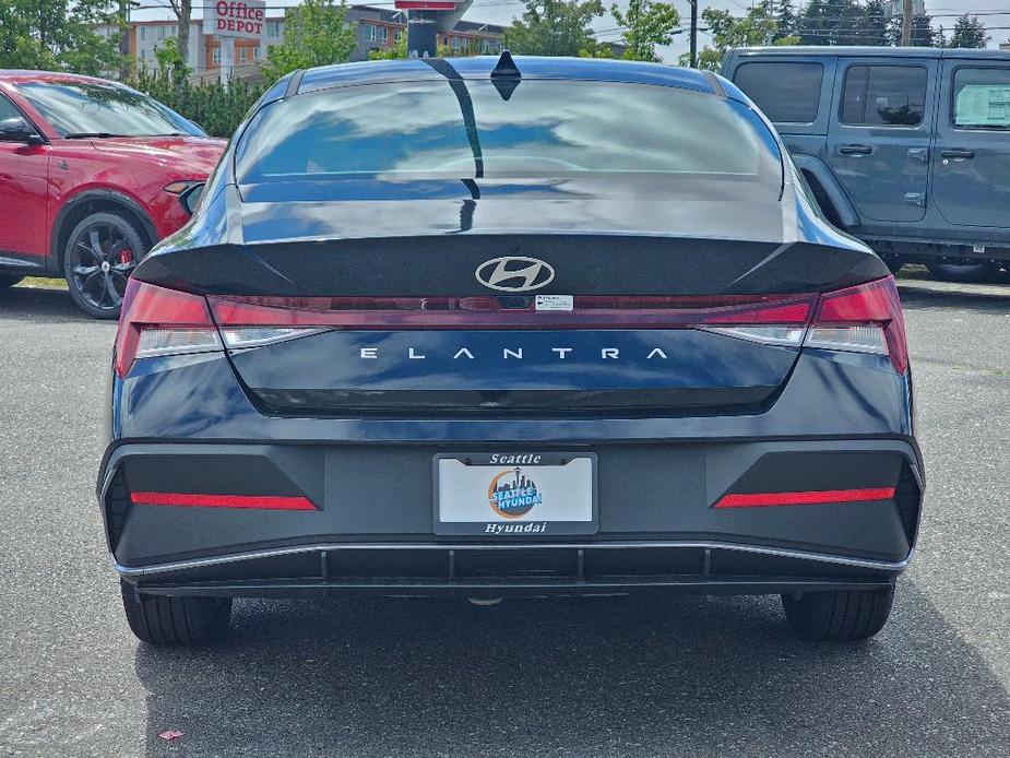 new 2024 Hyundai Elantra car, priced at $21,805