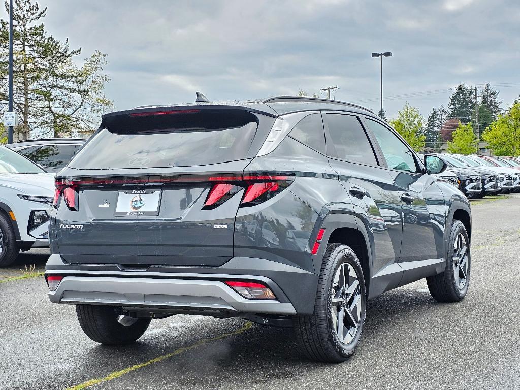 new 2025 Hyundai Tucson car, priced at $31,596
