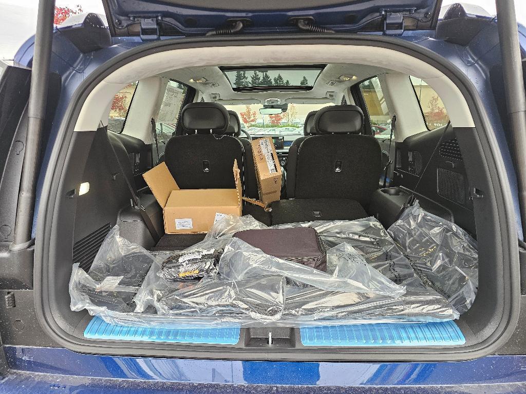 new 2026 Hyundai IONIQ 9 car, priced at $77,305