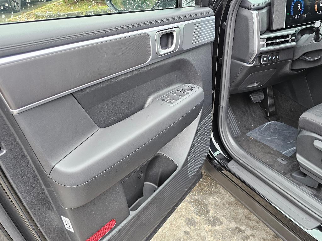 new 2026 Hyundai SANTA FE HEV car, priced at $35,272