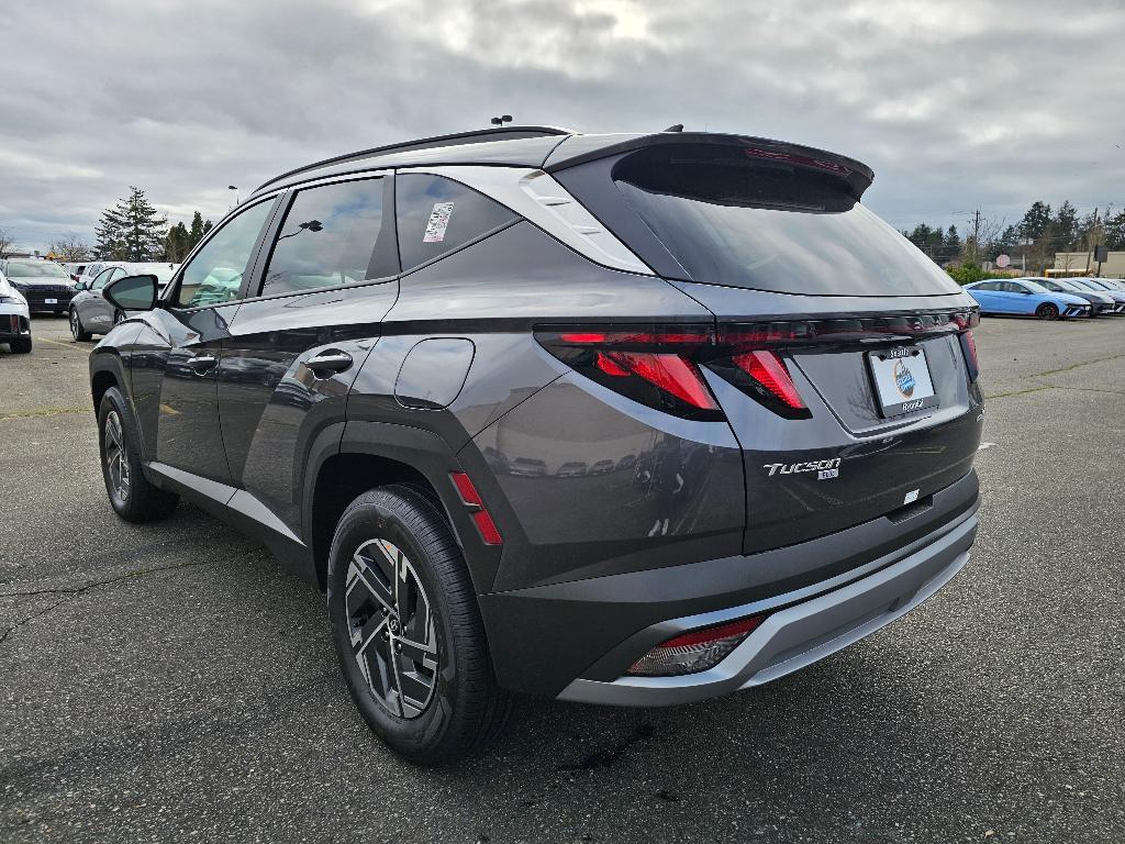 new 2025 Hyundai TUCSON Hybrid car, priced at $33,536