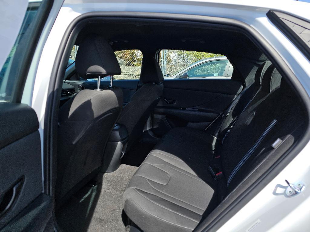 new 2025 Hyundai ELANTRA HEV car, priced at $27,956
