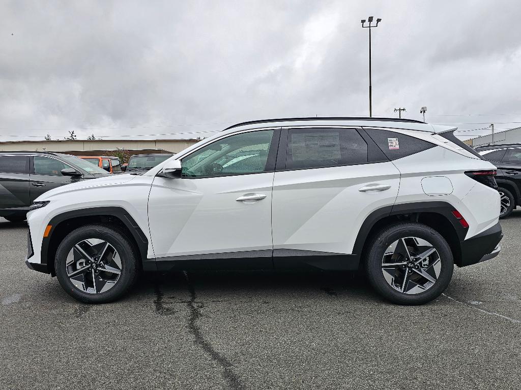 new 2025 Hyundai TUCSON Hybrid car, priced at $36,923