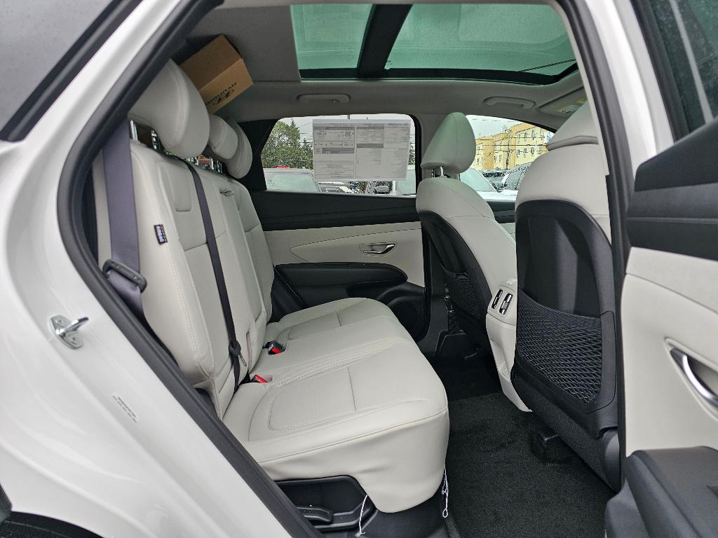 new 2025 Hyundai TUCSON Hybrid car, priced at $36,923
