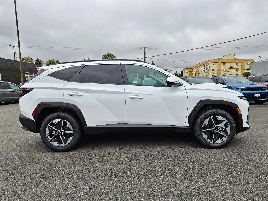 new 2025 Hyundai TUCSON Hybrid car, priced at $36,923