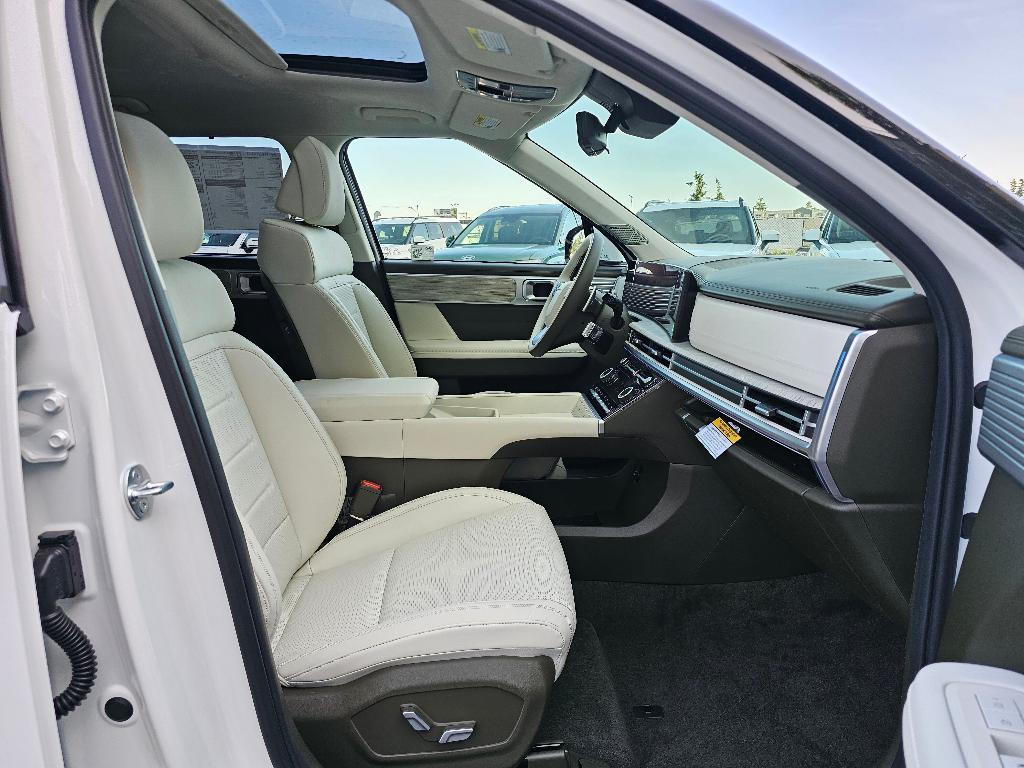 new 2025 Hyundai Santa Fe car, priced at $46,198