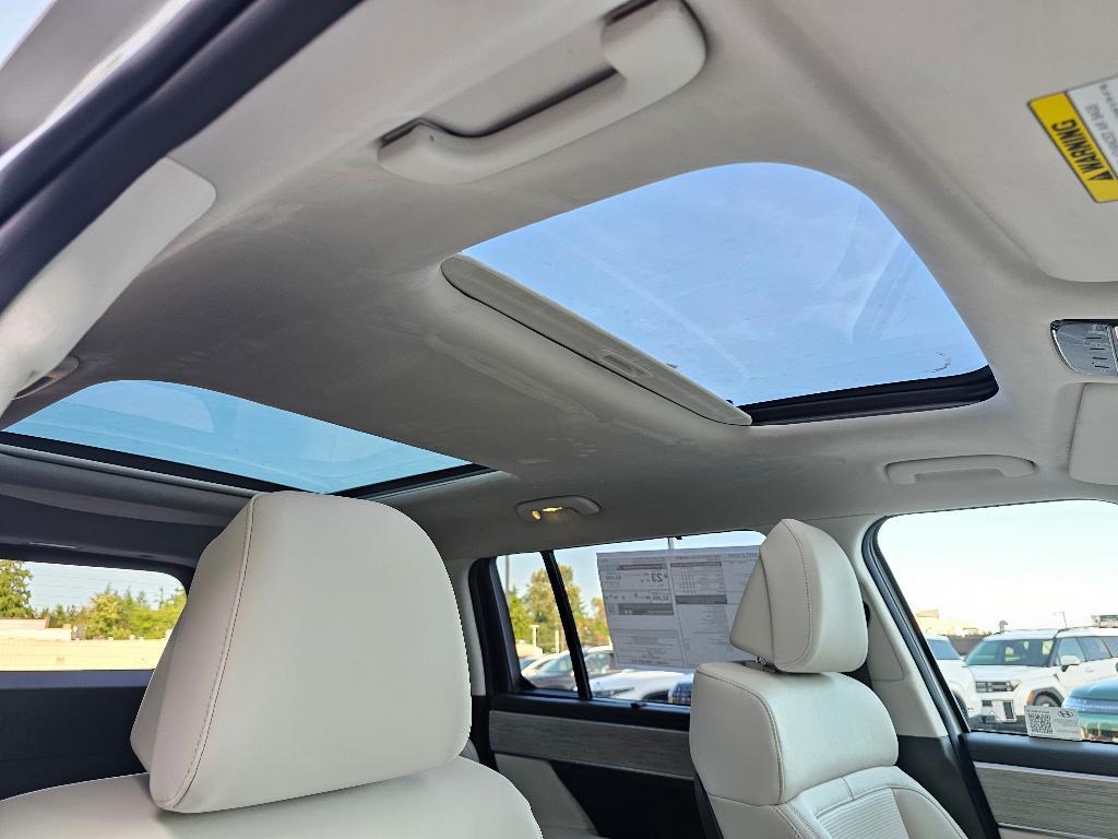 new 2025 Hyundai Santa Fe car, priced at $46,198