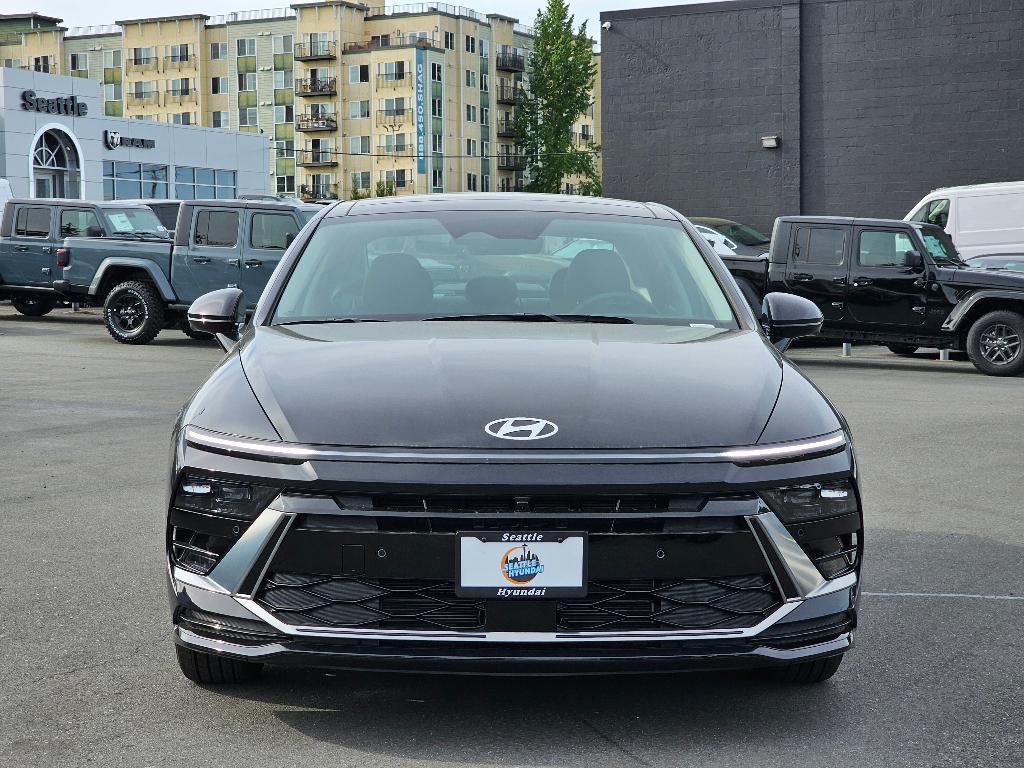 new 2025 Hyundai Sonata Hybrid car, priced at $37,973