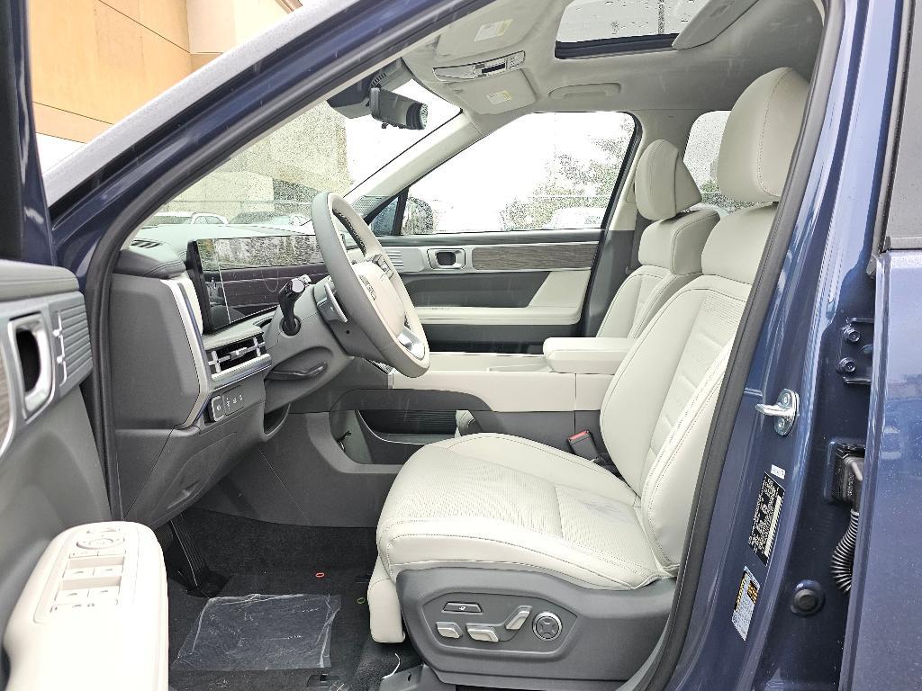 new 2025 Hyundai SANTA FE HEV car, priced at $47,355