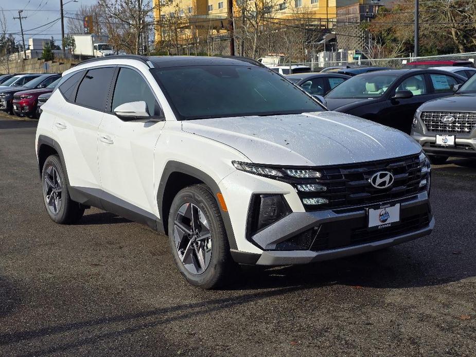 new 2025 Hyundai Tucson Hybrid car, priced at $38,057