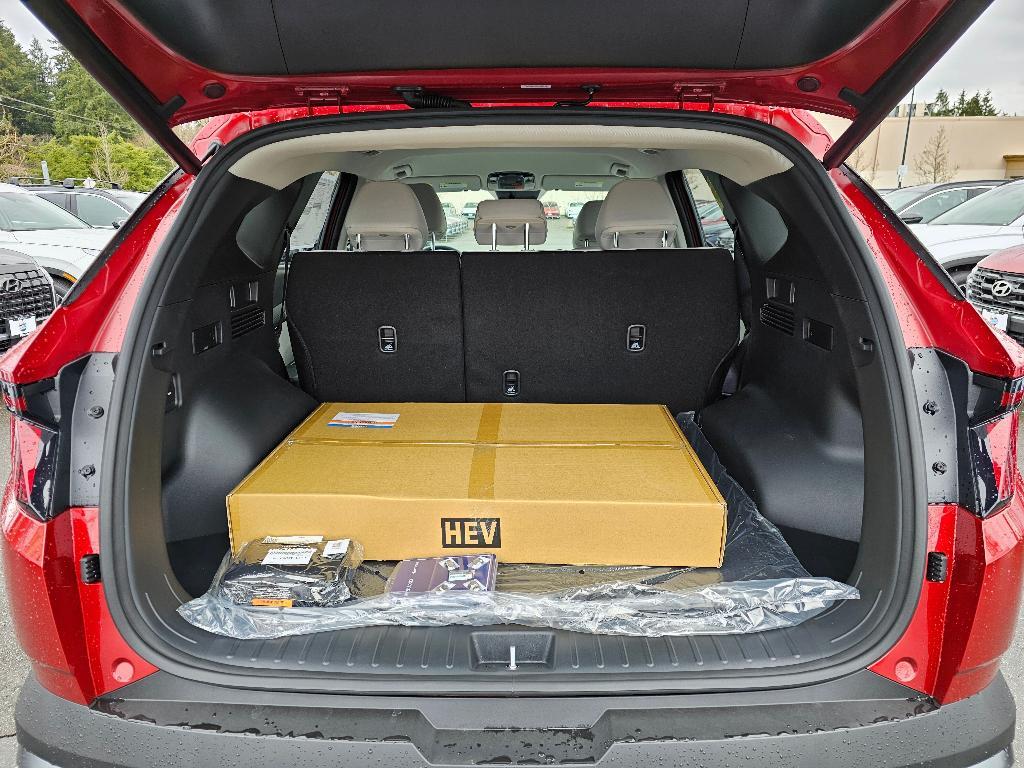 new 2025 Hyundai TUCSON Hybrid car, priced at $34,022