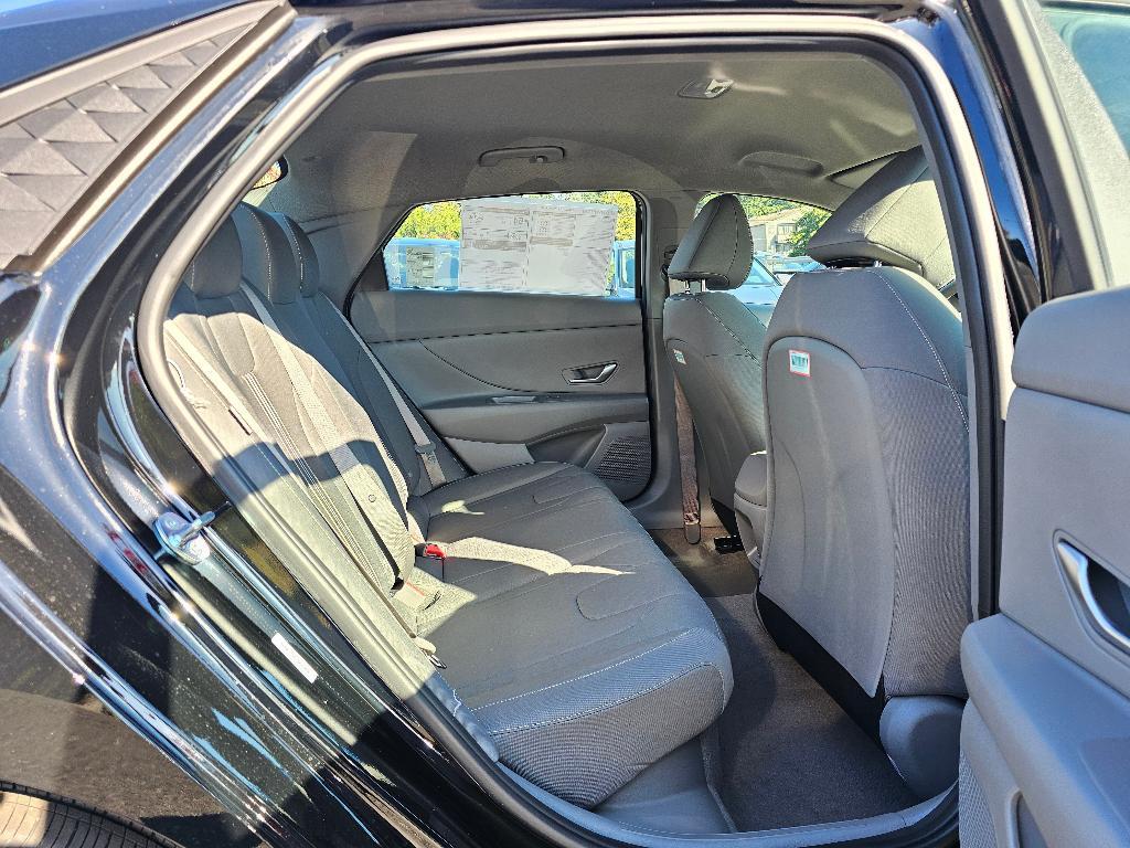 new 2025 Hyundai ELANTRA HEV car, priced at $23,058