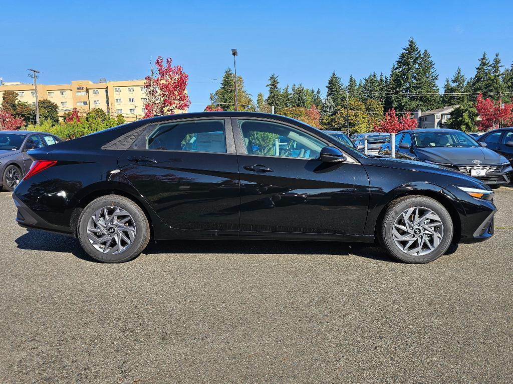 new 2025 Hyundai ELANTRA HEV car, priced at $23,058