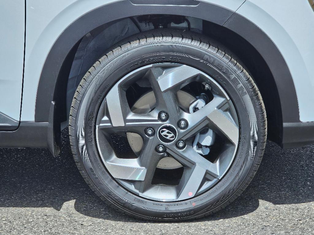 new 2025 Hyundai Venue car, priced at $22,966
