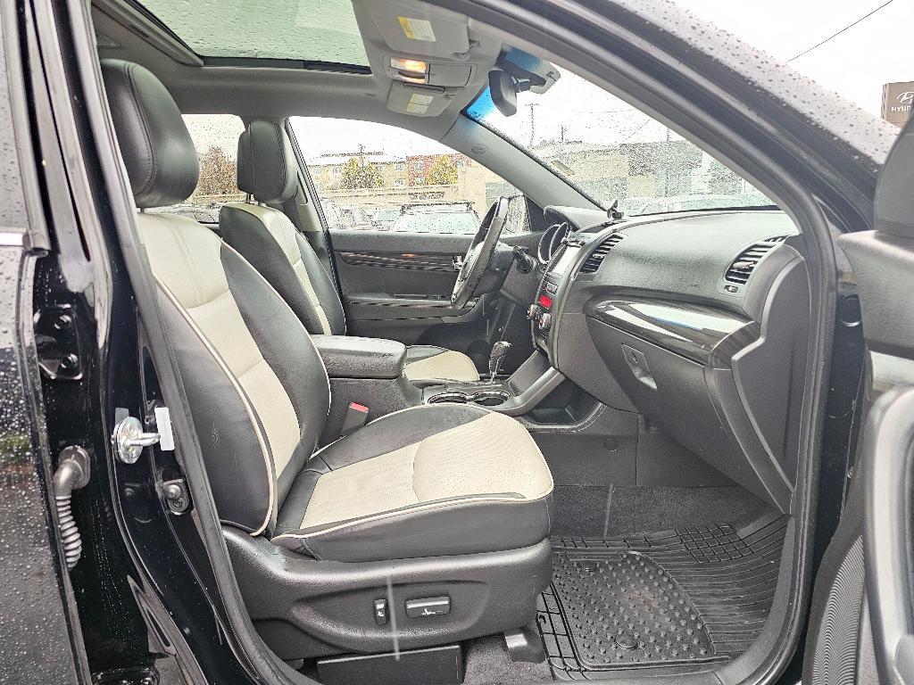 used 2013 Kia Sorento car, priced at $5,581