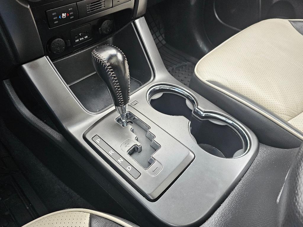 used 2013 Kia Sorento car, priced at $5,581