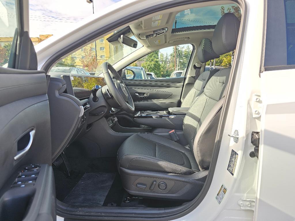 new 2025 Hyundai TUCSON Hybrid car, priced at $34,810