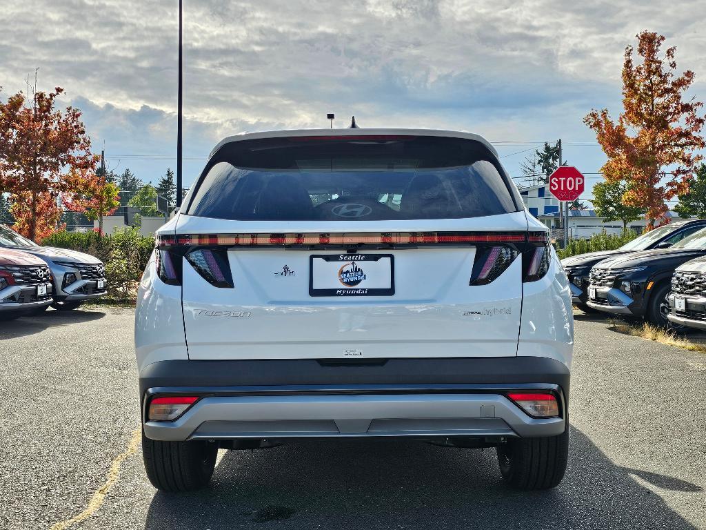 new 2025 Hyundai TUCSON Hybrid car, priced at $34,810
