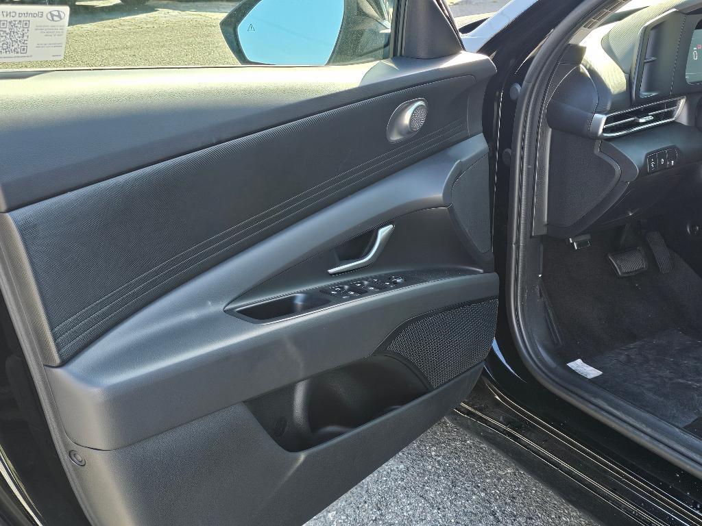 new 2025 Hyundai Elantra car, priced at $19,383