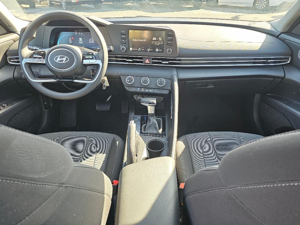 new 2025 Hyundai Elantra car, priced at $19,383