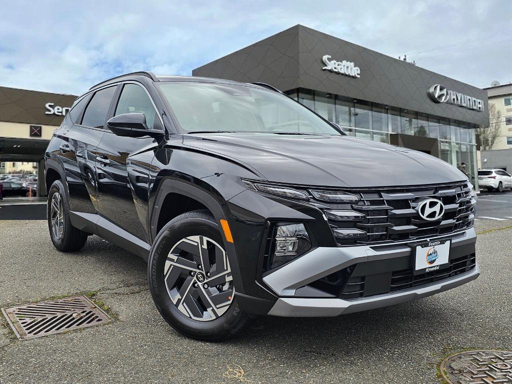 new 2025 Hyundai TUCSON Hybrid car, priced at $33,471
