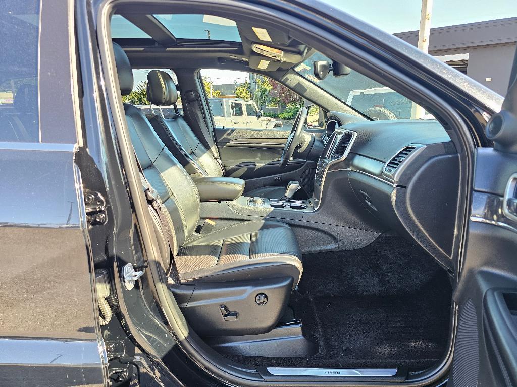 used 2018 Jeep Grand Cherokee car, priced at $13,978