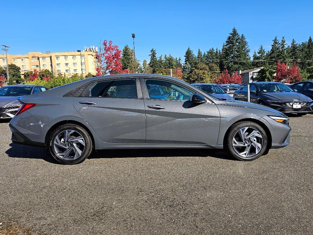 new 2025 Hyundai Elantra car, priced at $23,358