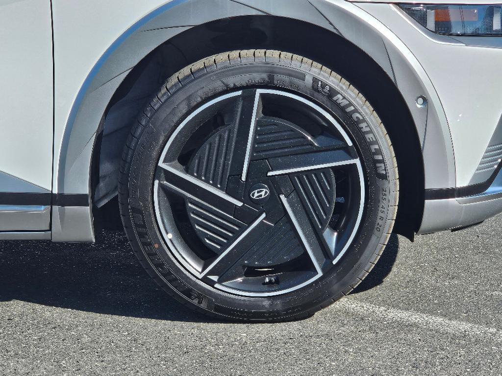 new 2025 Hyundai IONIQ 5 car, priced at $60,271