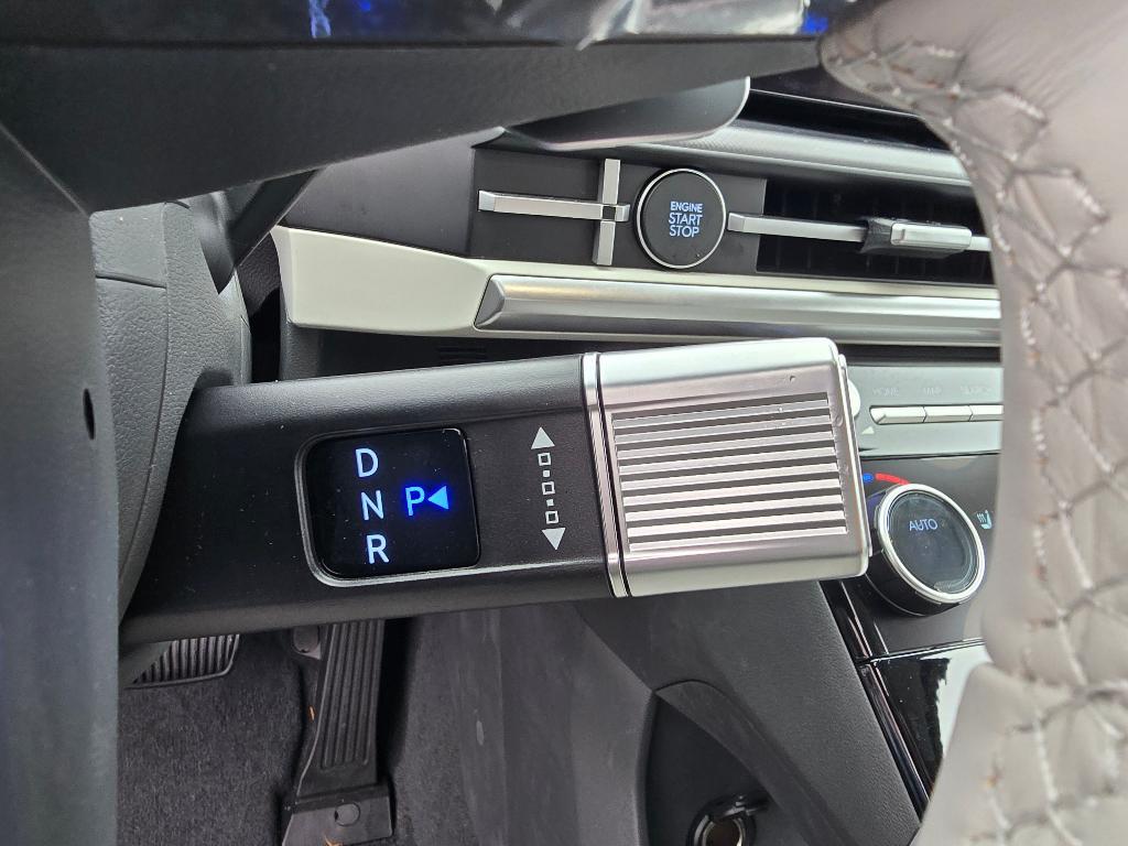 new 2025 Hyundai SANTA FE HEV car, priced at $39,088