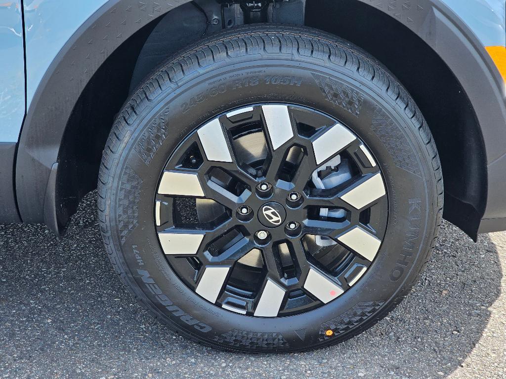 new 2025 Hyundai SANTA CRUZ car, priced at $30,545