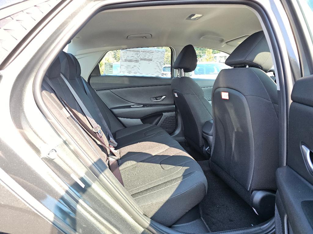 new 2025 Hyundai ELANTRA HEV car, priced at $23,058