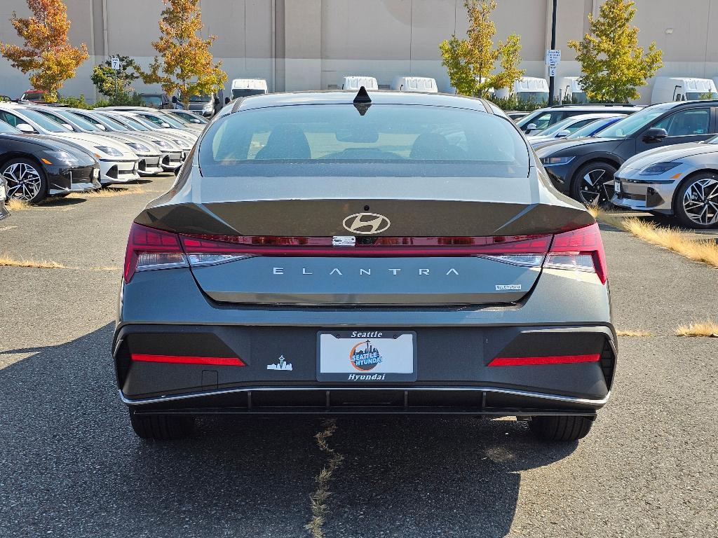 new 2025 Hyundai ELANTRA HEV car, priced at $23,058
