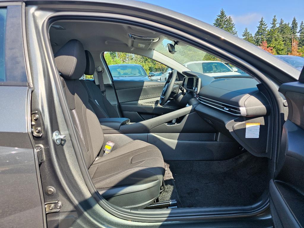 new 2025 Hyundai ELANTRA HEV car, priced at $23,058