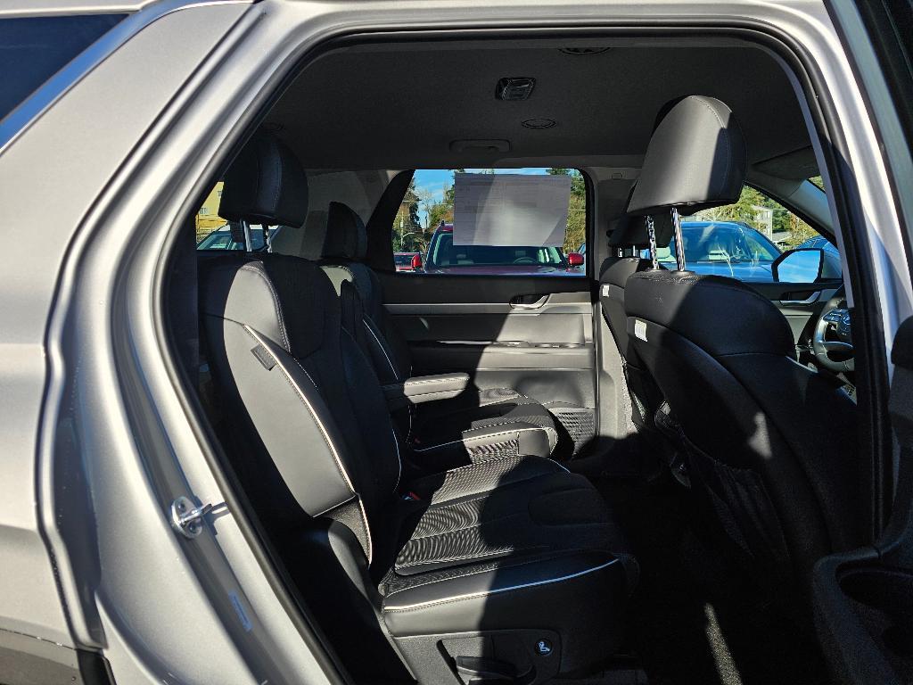 new 2025 Hyundai Palisade car, priced at $41,068