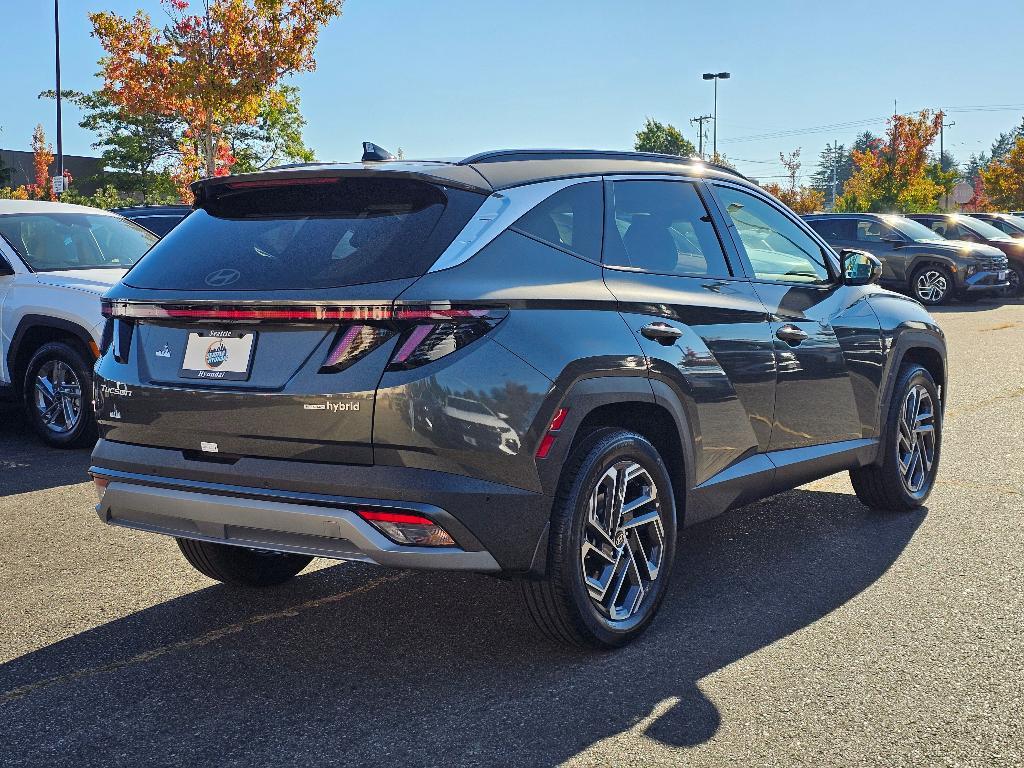 new 2025 Hyundai TUCSON Hybrid car, priced at $41,917