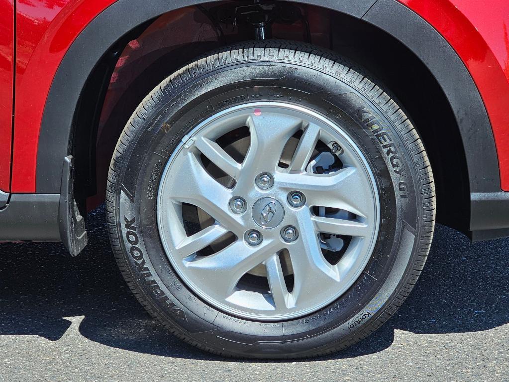 new 2025 Hyundai Venue car, priced at $22,029
