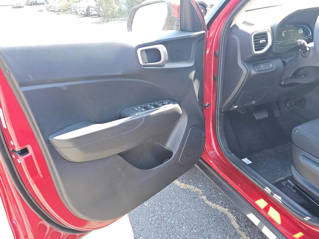 new 2025 Hyundai Venue car, priced at $22,029