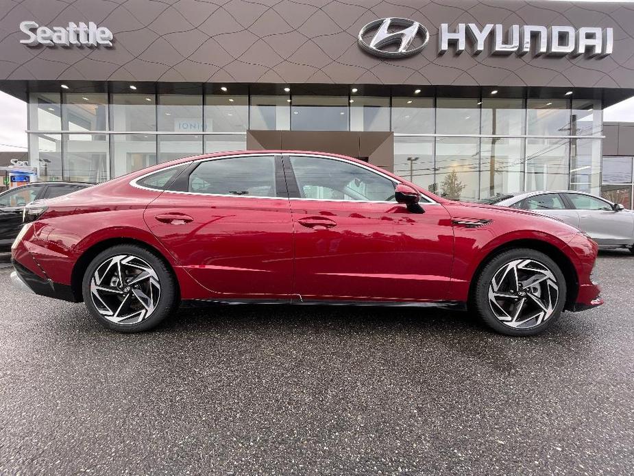 new 2024 Hyundai Sonata car, priced at $31,035