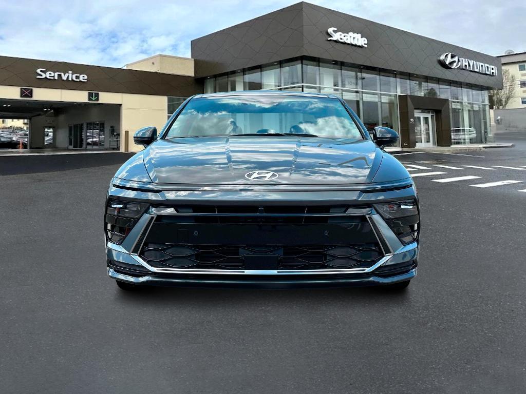 new 2025 Hyundai Sonata Hybrid car, priced at $37,495