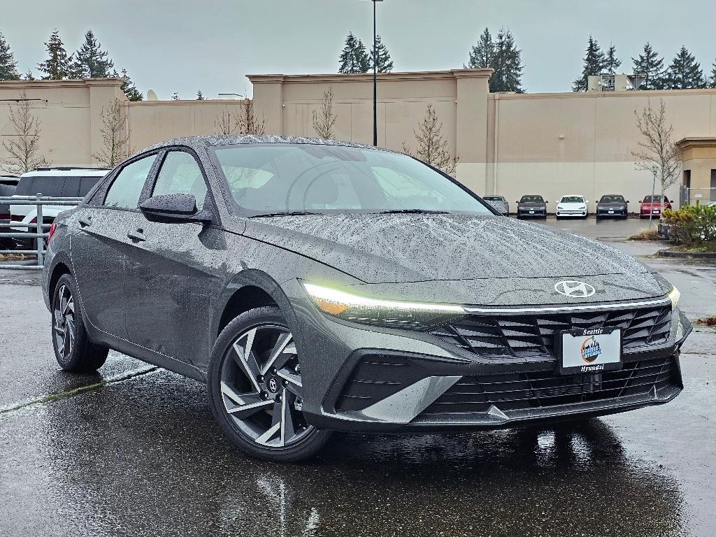 new 2025 Hyundai Elantra HEV car, priced at $28,153