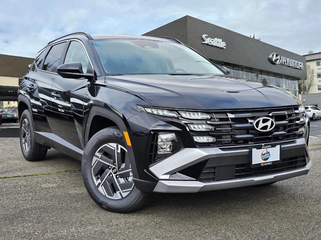 new 2025 Hyundai TUCSON Hybrid car, priced at $33,471