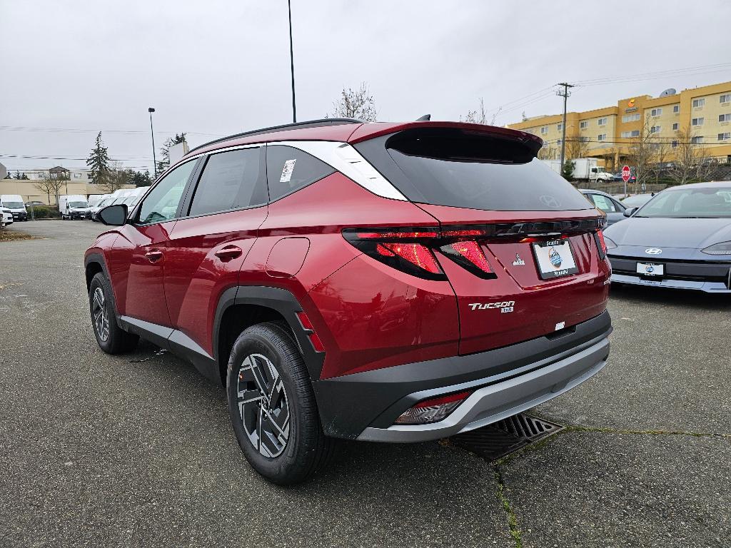 new 2025 Hyundai TUCSON Hybrid car, priced at $34,044