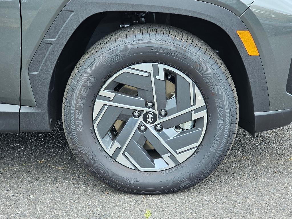 new 2025 Hyundai TUCSON Hybrid car, priced at $33,659